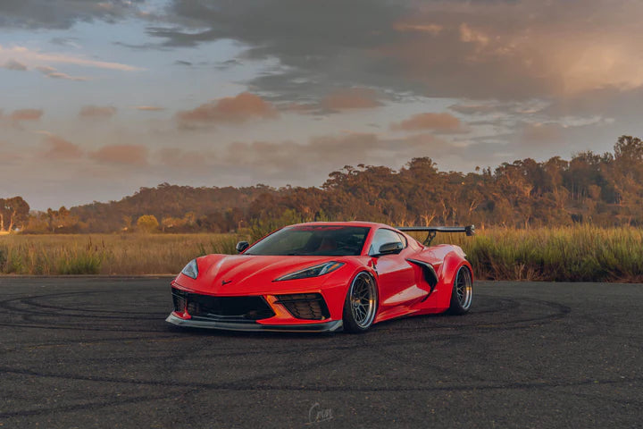 STREETHUNTER SUITABLE FOR CORVETTE C8