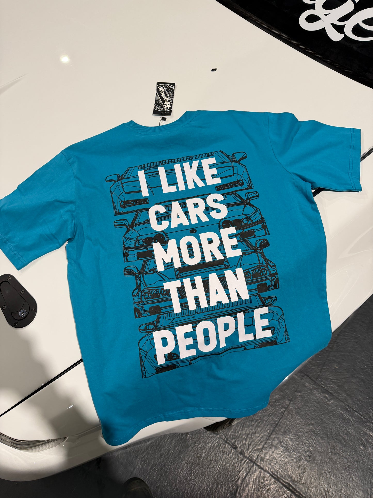 I LIKE CARS MORE THAN PEOPLE - T SHIRT