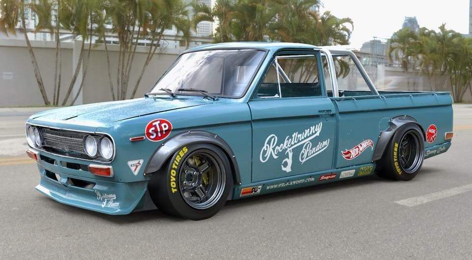 PandeM Pickup Widebody Kit suitable for Datsun 521