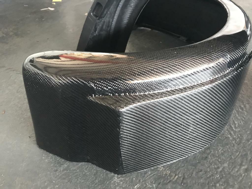 carbon Westfield ZK (240mm) detachable rear arch standard size 
- normal breite hintere abnehmbare Carbon Kotflügel für Westfield classik bodywork