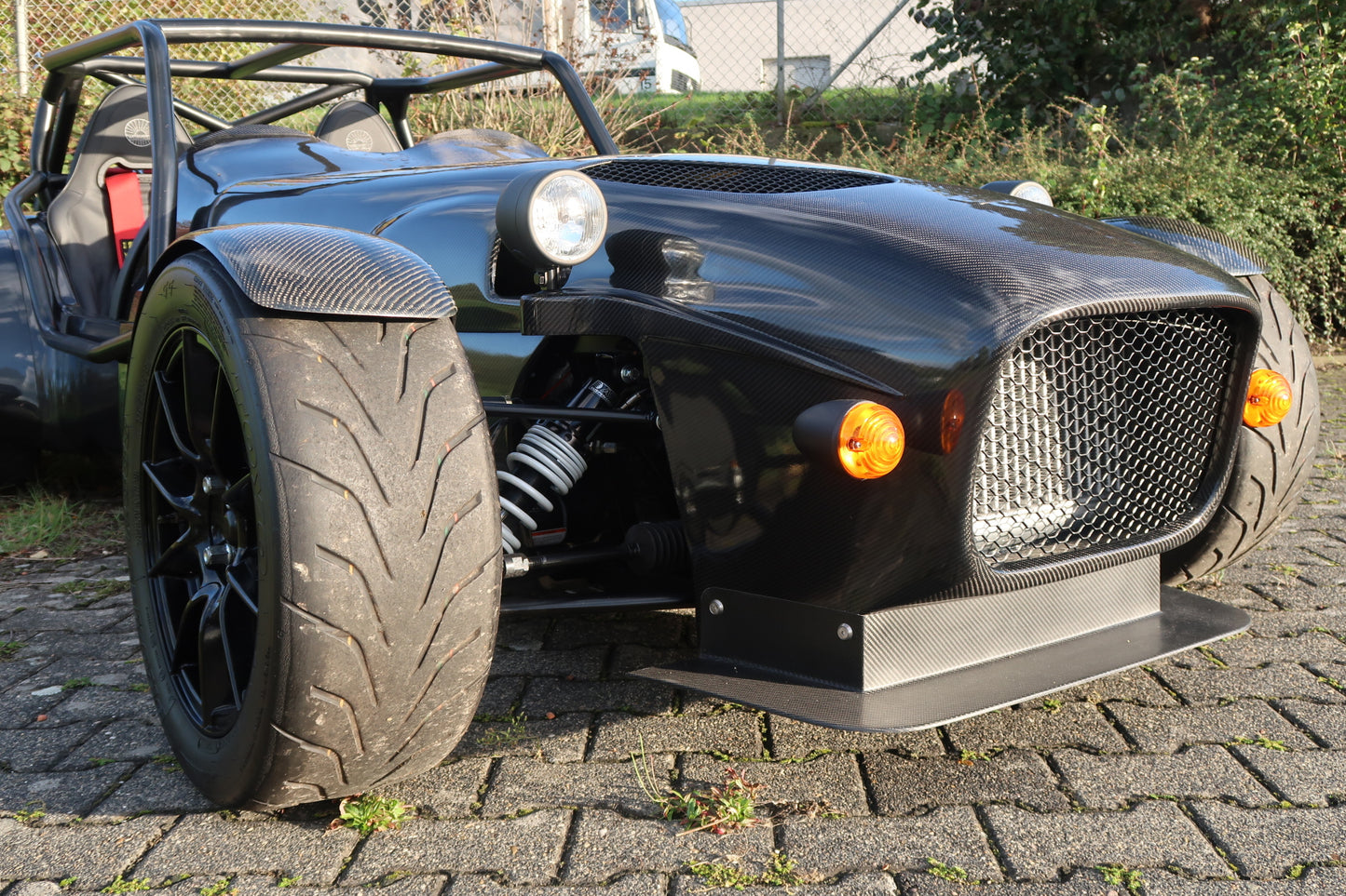 Full Carbon Westfield FW evo2 bodywork 
- Vollcarbon Karosserie im FW Westfield look.