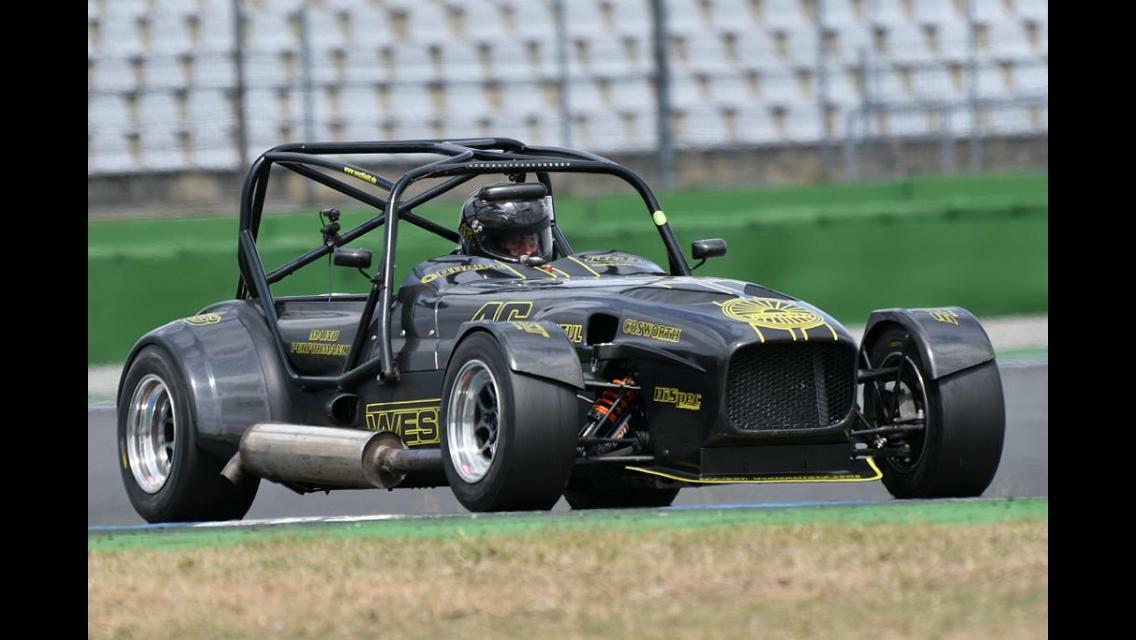 Full Carbon Westfield FW evo2 bodywork 
- Vollcarbon Karosserie im FW Westfield look.