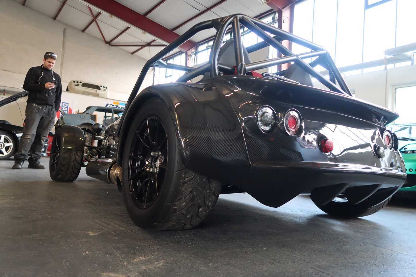 carbon rear center section FW style Westfield 
- hinteres Mittelteil in carbon im Westfield FW Stil