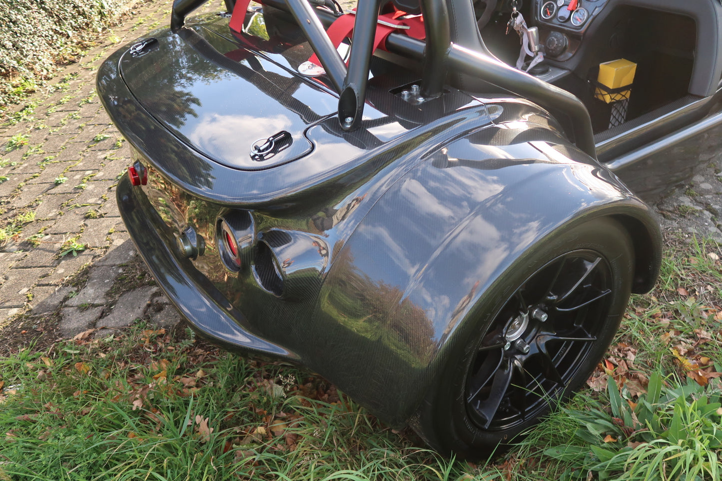 carbon rear center section FW style Westfield 
- hinteres Mittelteil in carbon im Westfield FW Stil