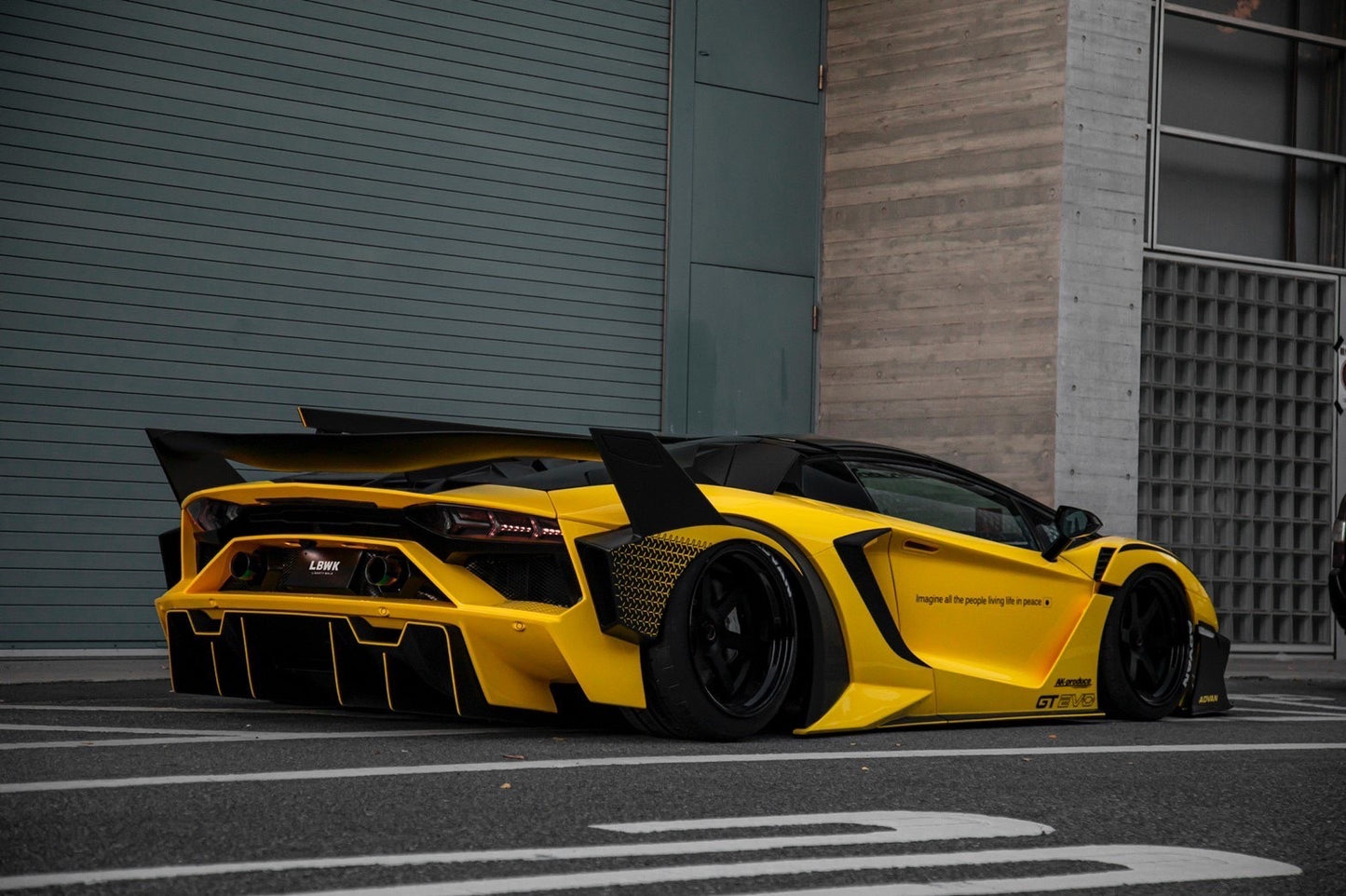 LB-Silhouette WORKS suitable for AVENTADOR GT EVO