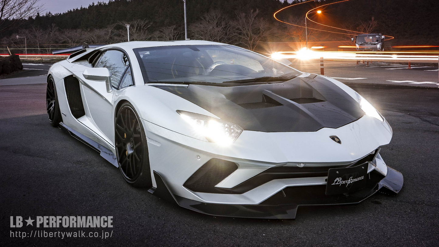 Liberty Walk suitable for Aventador S