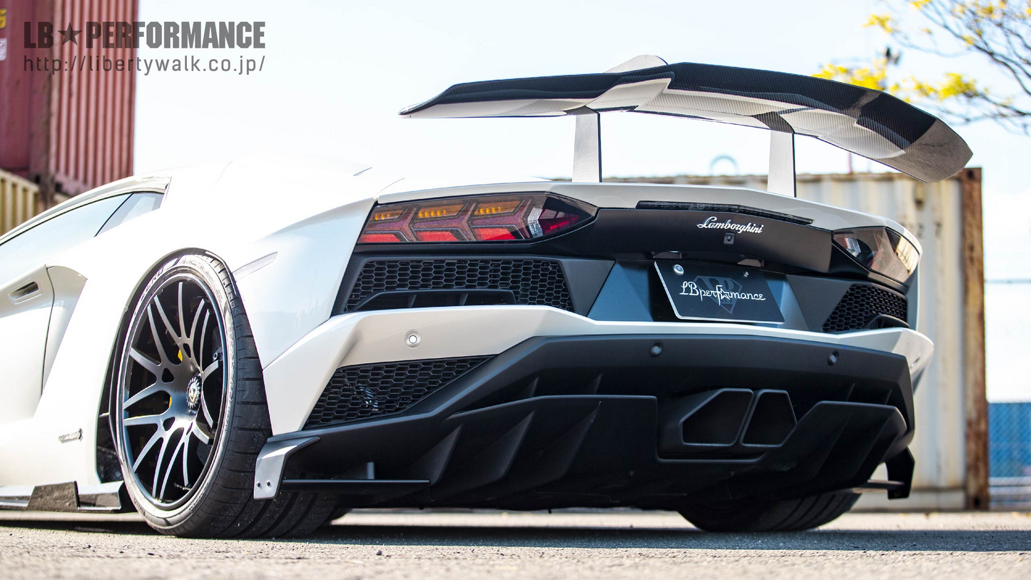 Liberty Walk suitable for Aventador S