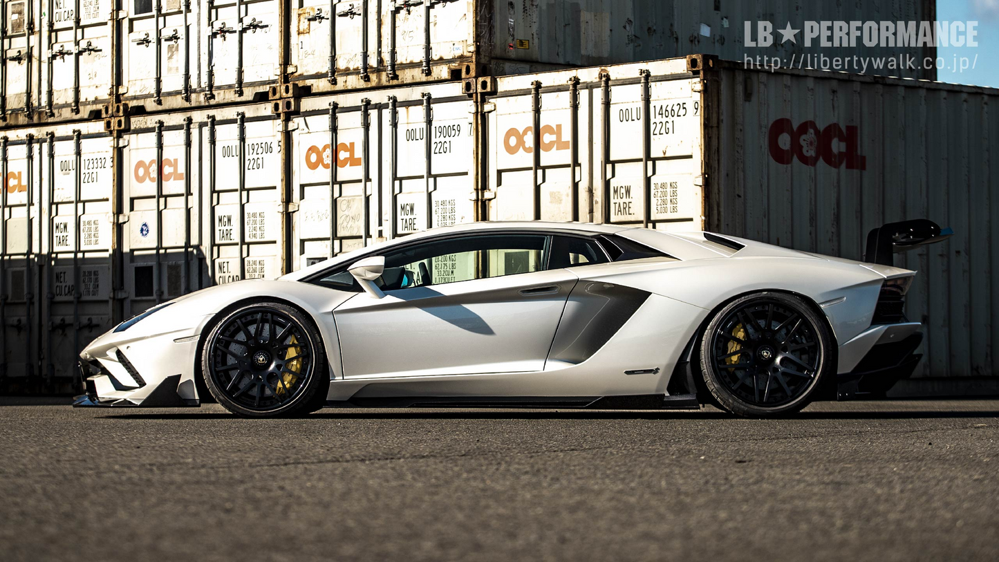 Liberty Walk suitable for Aventador S