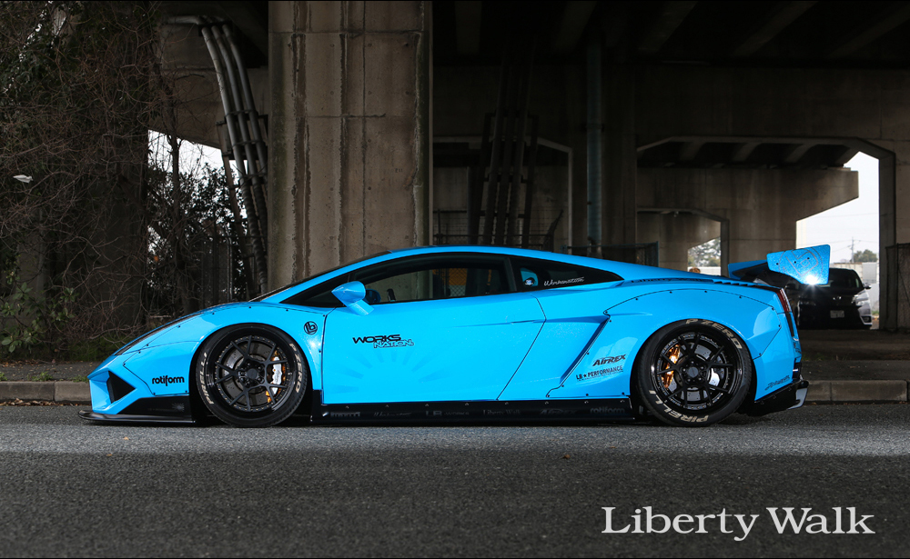 Liberty Walk suitable for Lamborghini Gallardo