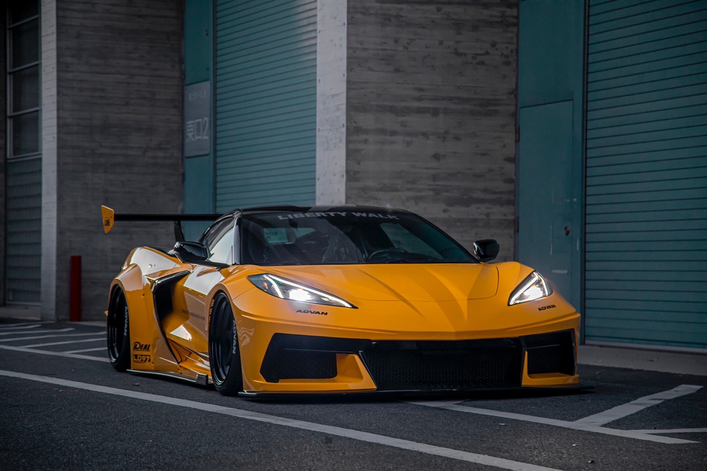 Liberty Walk Lb-Works suitable for Chevrolet Corvette C8