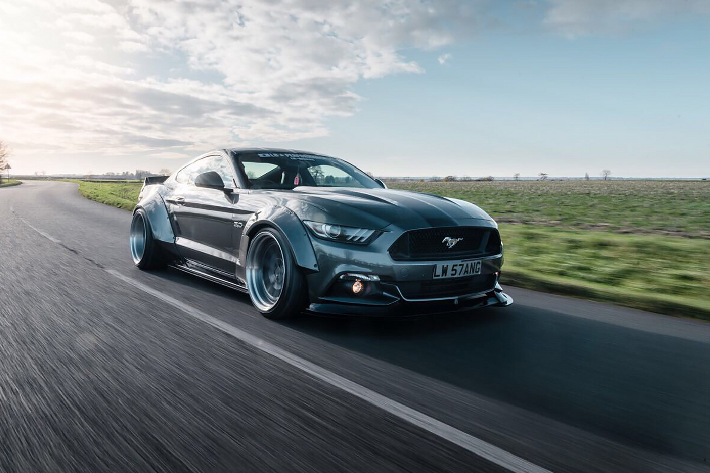 Liberty Walk LB-Works suitable for Ford Mustang