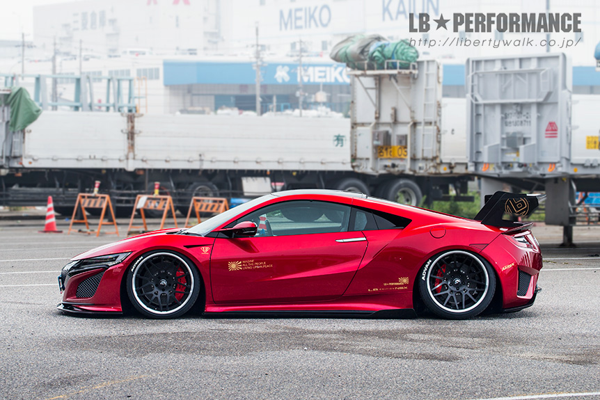 Liberty Walk LB-Works / LB-Performance suitable for Honda NSX NC1