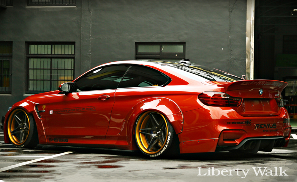 Liberty Walk LB-Works suitable for BMW M4