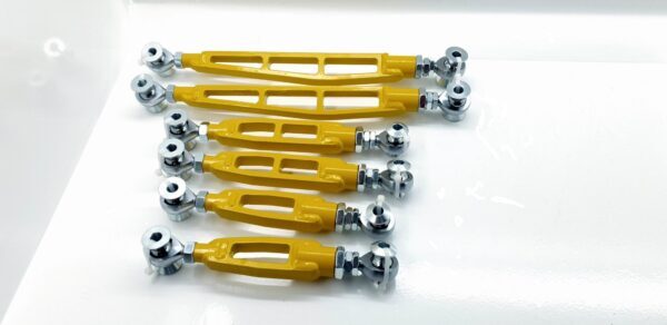 Rear Adjustable arms suitable for BMW E9x E8x