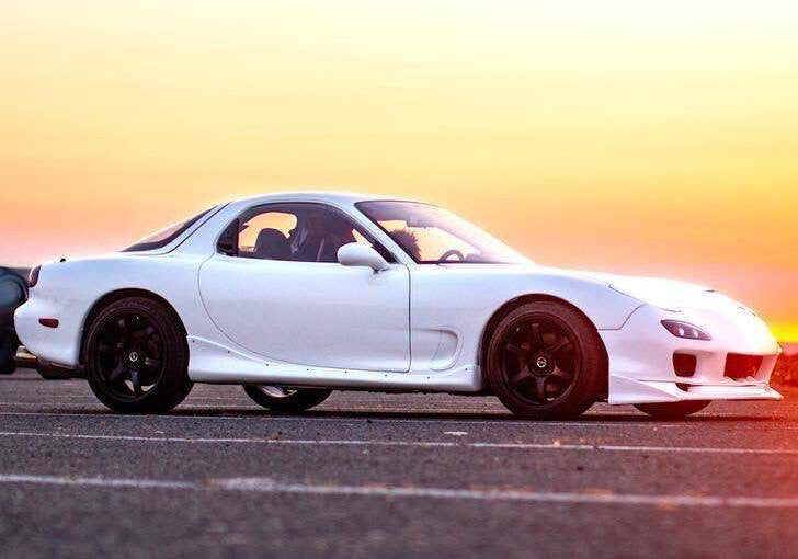 99 Spec JDM 4-Piece Polyurethane Full Body Kit suiting for Mazda RX7 1993-1997