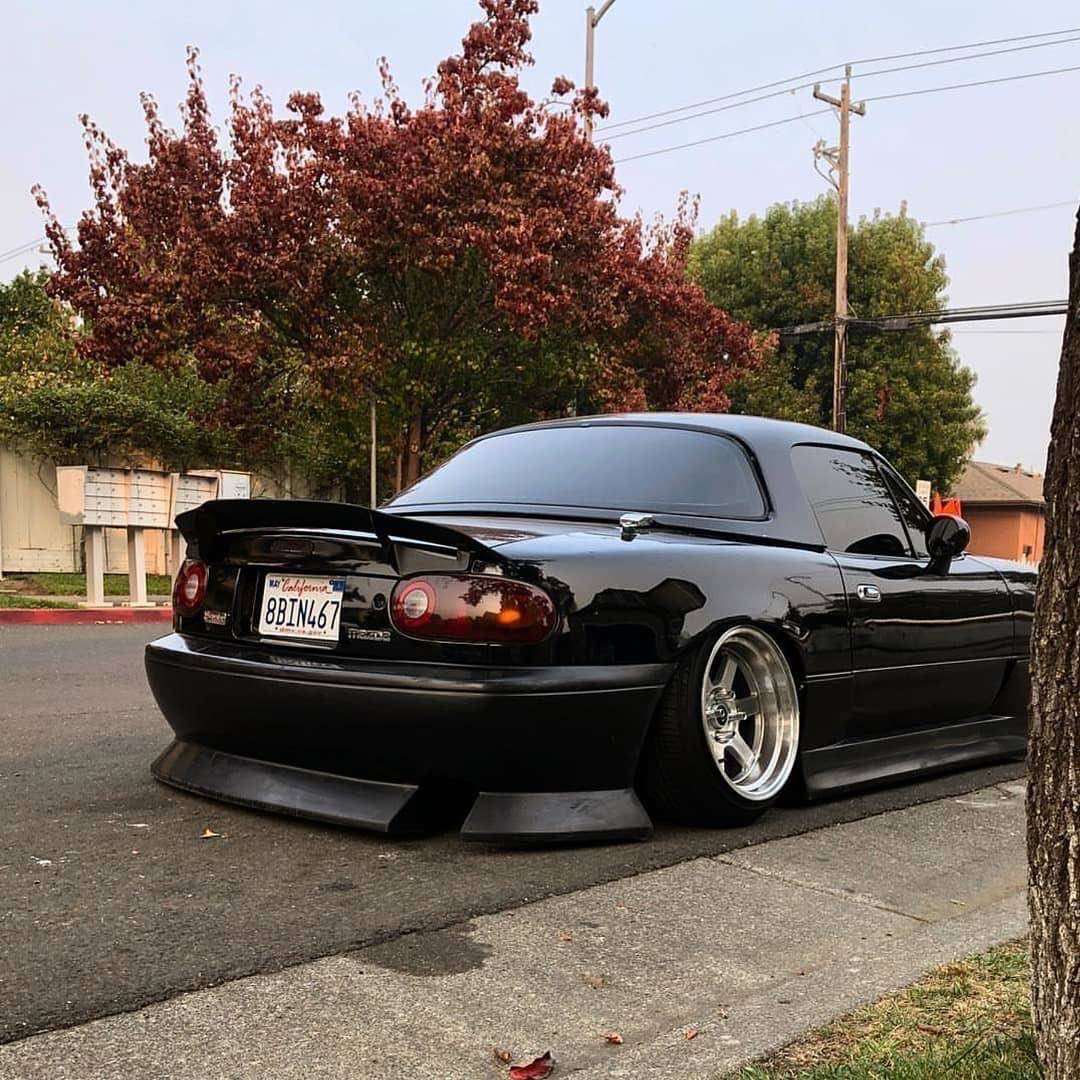 Deuce Style 4 Piece Polyurethane Full Body Kit suiting for Mazda Miata 1990-1997