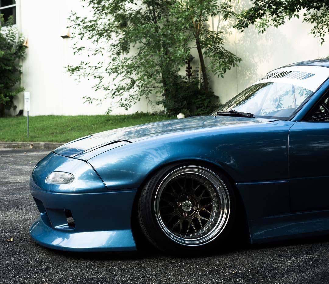 Deuce Style 4 Piece Polyurethane Full Body Kit suiting for Mazda Miata 1990-1997