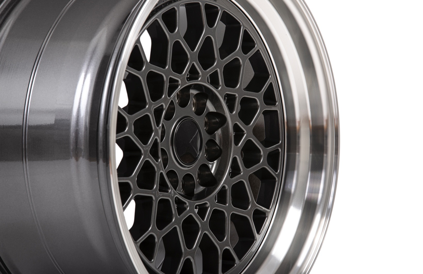 D-008 Gunmetal/Polished Lip